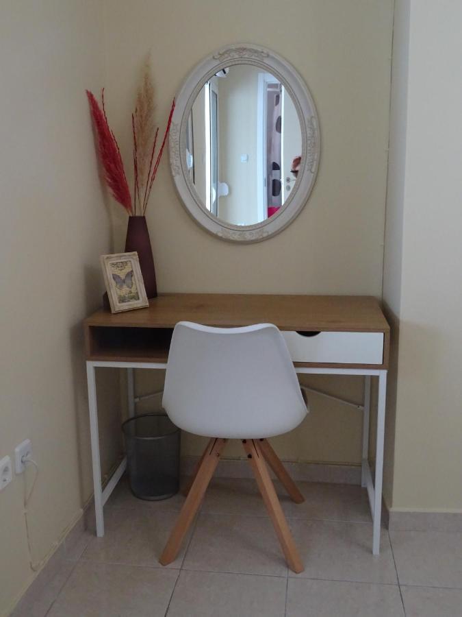 Joy'S Central Apartment Thessaloniki Exterior photo